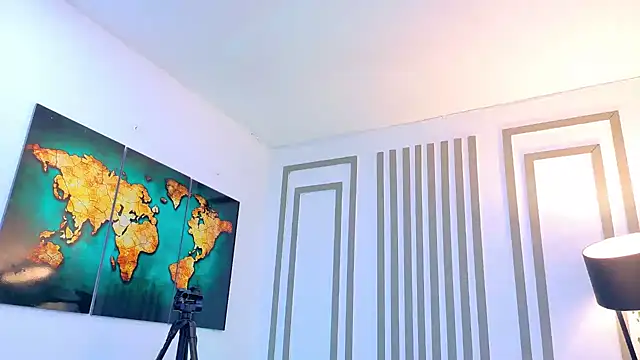 ALANNFERRER online show from October 9, 2025, 9:51 am