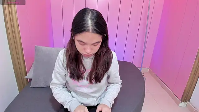 Snapshot of Laurent_Scott_ chatting on September 26, 2025, 12:09 pm Laurent Scott online show from September 26, 2025, 12:09 pm