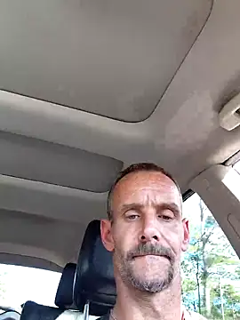 Snapshot of Hungwell1515 chatting on October 12, 2025, 9:03 pm Hungwell1515 online show from October 12, 2025, 9:03 pm