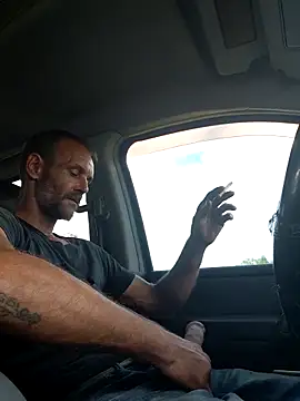 Snapshot of Hungwell1515 chatting on October 22, 2025, 2:39 pm Hungwell1515 online show from October 22, 2025, 2:39 pm