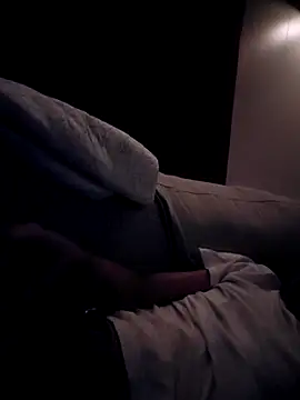 Hungwell1515 online show from December 1, 2025, 10:20 am