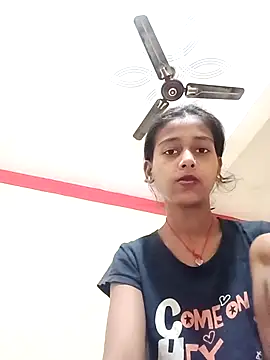 Snapshot of Saniye-143 chatting on October 10, 2025, 4:11 am Saniye-143 online show from October 10, 2025, 4:11 am