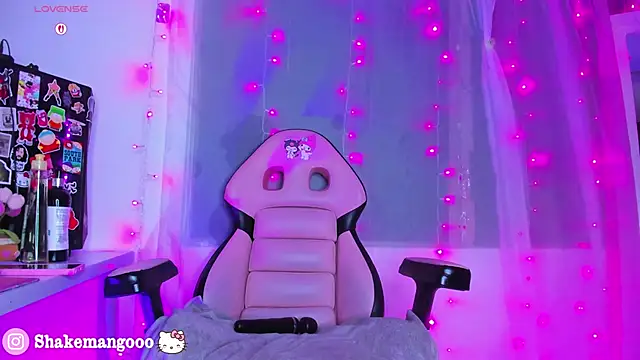 mangoshake  online show from April 10, 2026, 4:50 am