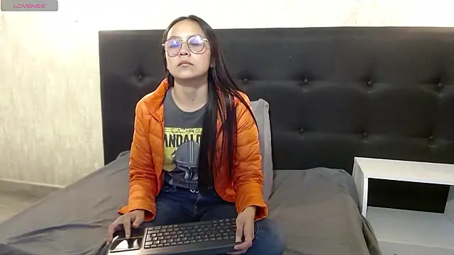 katalina07 1 online show from February 21, 2026, 10:22 pm