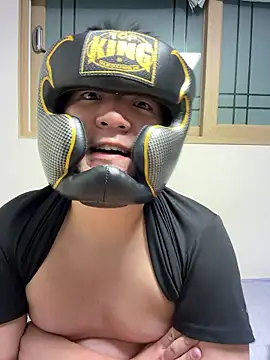 wolfdogwip online show from November 28, 2025, 3:58 pm