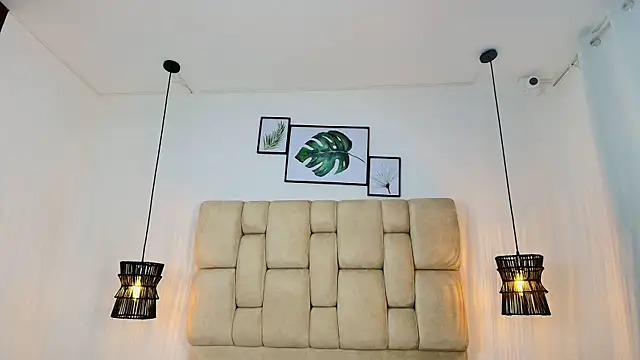 Cinthiabaker online show from April 11, 2026, 12:31 pm