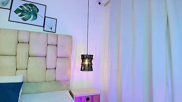 Snapshot of Cinthiabaker chatting on May 1, 2026, 12:10 pm Cinthiabaker online show from May 1, 2026, 12:10 pm