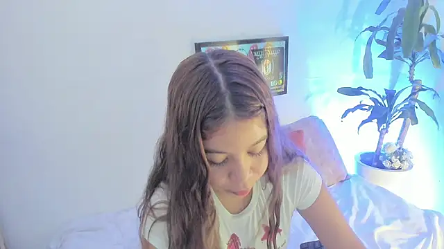 Snapshot of MafeStar777 chatting on November 10, 2025, 4:28 pm MafeStar777 online show from November 10, 2025, 4:28 pm