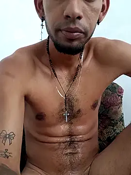 Negritohot2828 online show from February 3, 2026, 10:26 pm