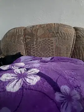 Golonzo1996 online show from April 2, 2026, 7:50 am