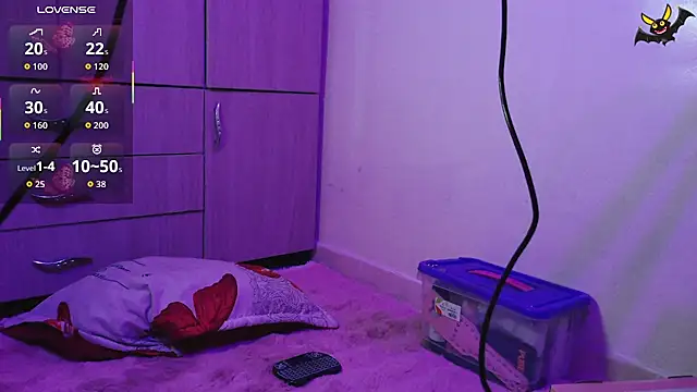 vainilla doll online show from April 11, 2026, 1:32 am