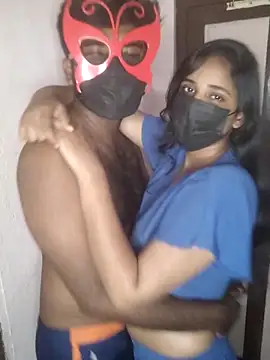 Snapshot of 00USER chatting on December 16, 2025, 10:04 pm 00USER online show from December 16, 2025, 10:04 pm