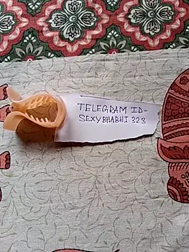 Snapshot of SexyBhabhi323 chatting on September 26, 2025, 11:25 am SexyBhabhi323 online show from September 26, 2025, 11:25 am