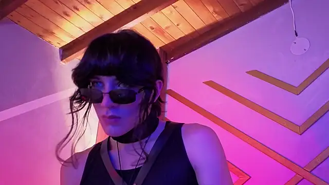 Snapshot of devils_cry chatting on September 20, 2025, 3:40 am devils cry online show from September 20, 2025, 3:40 am