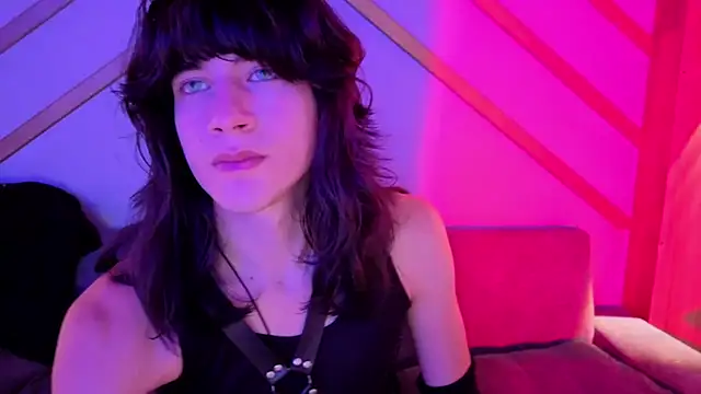 Snapshot of devils_cry chatting on September 23, 2025, 3:42 am devils cry online show from September 23, 2025, 3:42 am