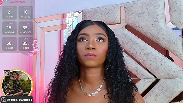 Tessa Owenss online show from October 4, 2025, 4:27 pm