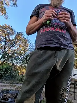 Snapshot of sizableunicorn7 chatting on October 22, 2025, 9:47 pm sizableunicorn7 online show from October 22, 2025, 9:47 pm