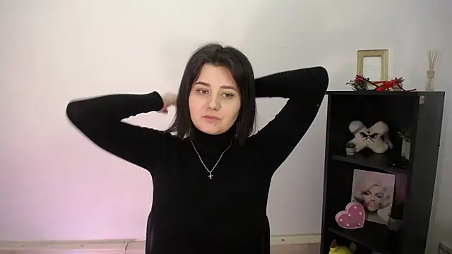 Katrin kiss  online show from February 15, 2026, 1:20 pm