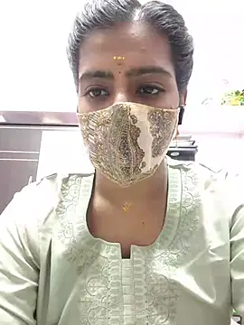 Snapshot of Tamil-Meenu12 chatting on June 3, 2026, 9:01 am Tamil-Meenu12 online show from June 3, 2026, 9:01 am