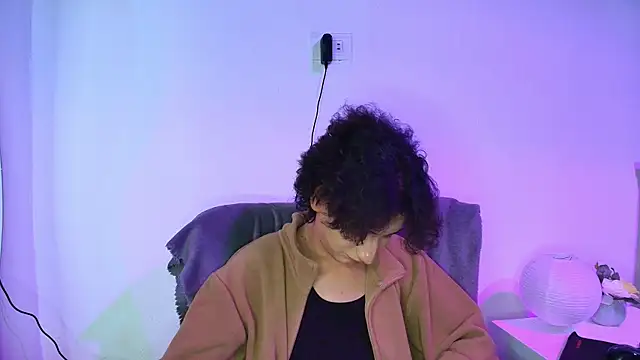 noidysis online show from October 22, 2025, 4:46 am