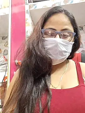 Snapshot of nisha_1110 chatting on November 6, 2025, 1:56 pm nisha 1110 online show from November 6, 2025, 1:56 pm