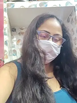 nisha 1110 online show from April 8, 2026, 6:19 pm