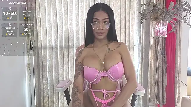 Queen Morena online show from July 4, 2026, 4:24 pm