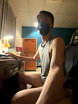 Snapshot of Rmangotw chatting on October 24, 2025, 2:46 pm Rmangotw online show from October 24, 2025, 2:46 pm