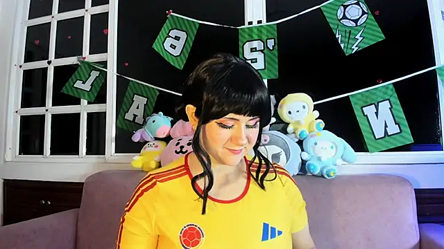 harimoon1 online show from June 12, 2026, 3:27 am