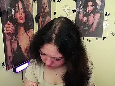 Snapshot of LadyAlice_ chatting on September 11, 2025, 6:02 am LadyAlice online show from September 11, 2025, 6:02 am