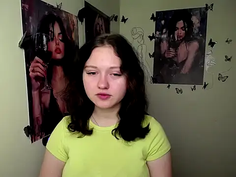 Snapshot of LadyAlice_ chatting on October 2, 2025, 6:20 am LadyAlice online show from October 2, 2025, 6:20 am