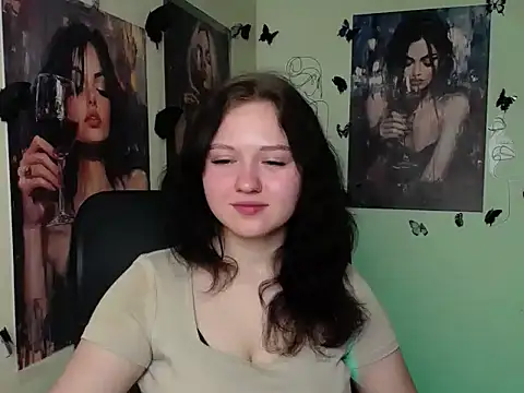 Snapshot of LadyAlice_ chatting on April 1, 2026, 5:41 am LadyAlice online show from April 1, 2026, 5:41 am