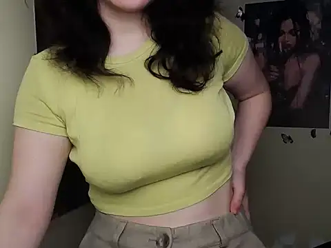 Snapshot of LadyAlice_ chatting on April 9, 2026, 6:19 am LadyAlice online show from April 9, 2026, 6:19 am