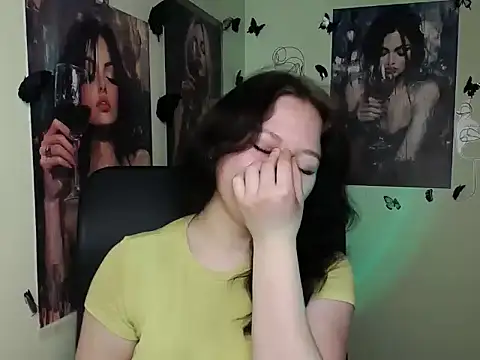 Snapshot of LadyAlice_ chatting on April 10, 2026, 6:07 am LadyAlice online show from April 10, 2026, 6:07 am