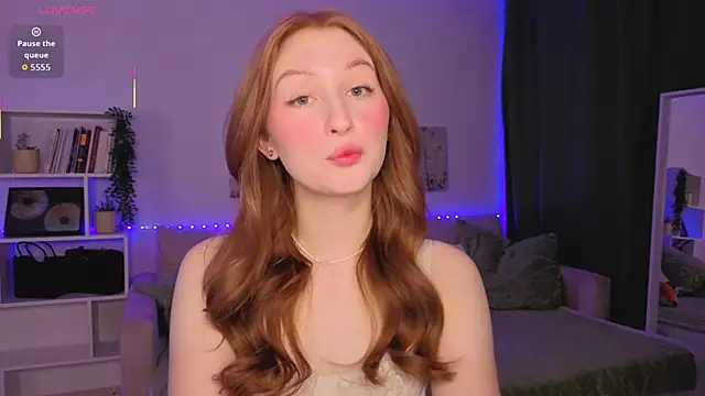 Betty Twinkle online show from October 4, 2025, 10:41 pm