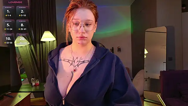 Morvelyn online show from February 15, 2026, 12:25 pm