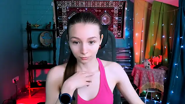 JulieDaniel online show from February 9, 2026, 8:07 am