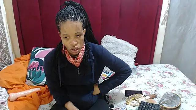 SexyChantyBabe25 online show from October 6, 2025, 10:45 am