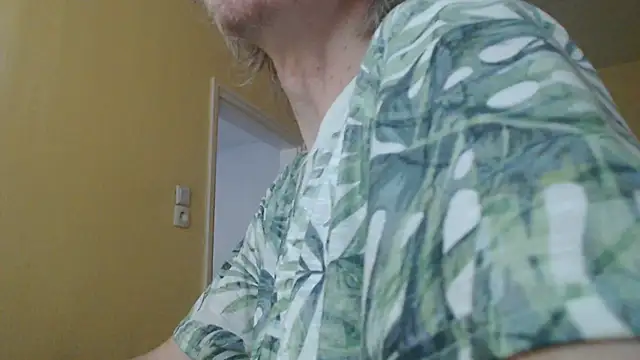 k74robert online show from November 15, 2025, 2:02 pm