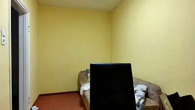 k74robert online show from April 15, 2026, 5:42 pm