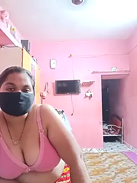 biggbobbsgirl online show from September 9, 2025, 5:23 pm