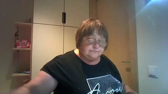 rewa666 online show from September 16, 2025, 5:47 pm