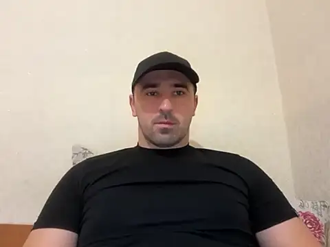 Hard to Obey online show from November 14, 2025, 3:33 pm