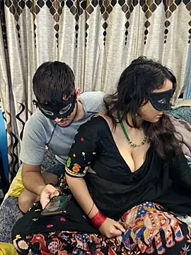 sexy42couple online show from November 24, 2025, 11:26 pm