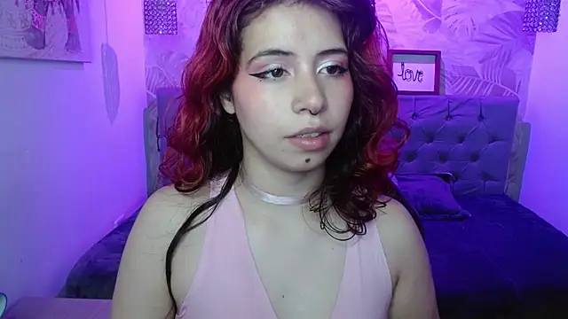 Lily tk online show from September 26, 2025, 3:21 am