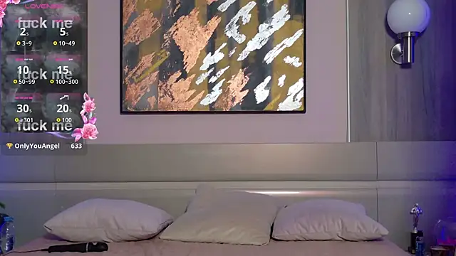 Snapshot of Alison_kisss chatting on November 9, 2025, 1:53 pm Alison kisss online show from November 9, 2025, 1:53 pm