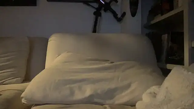 Snapshot of dddasani chatting on October 18, 2025, 3:53 am dddasani online show from October 18, 2025, 3:53 am