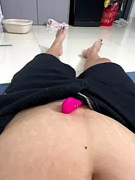 sharon-Hanna online show from September 28, 2025, 3:56 am