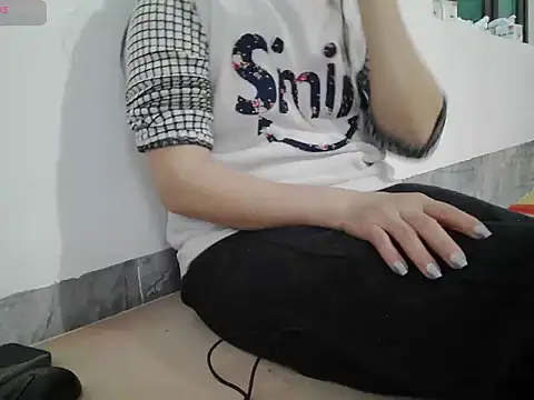 Owe chan online show from February 15, 2026, 11:45 pm