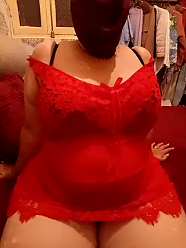 Snapshot of mayakhalyfaa chatting on October 12, 2025, 9:47 pm mayakhalyfaa online show from October 12, 2025, 9:47 pm